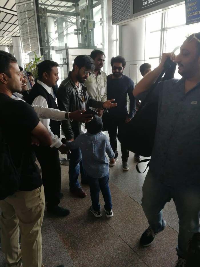 Ram Charan Ntr Stopped Jaipur Airport