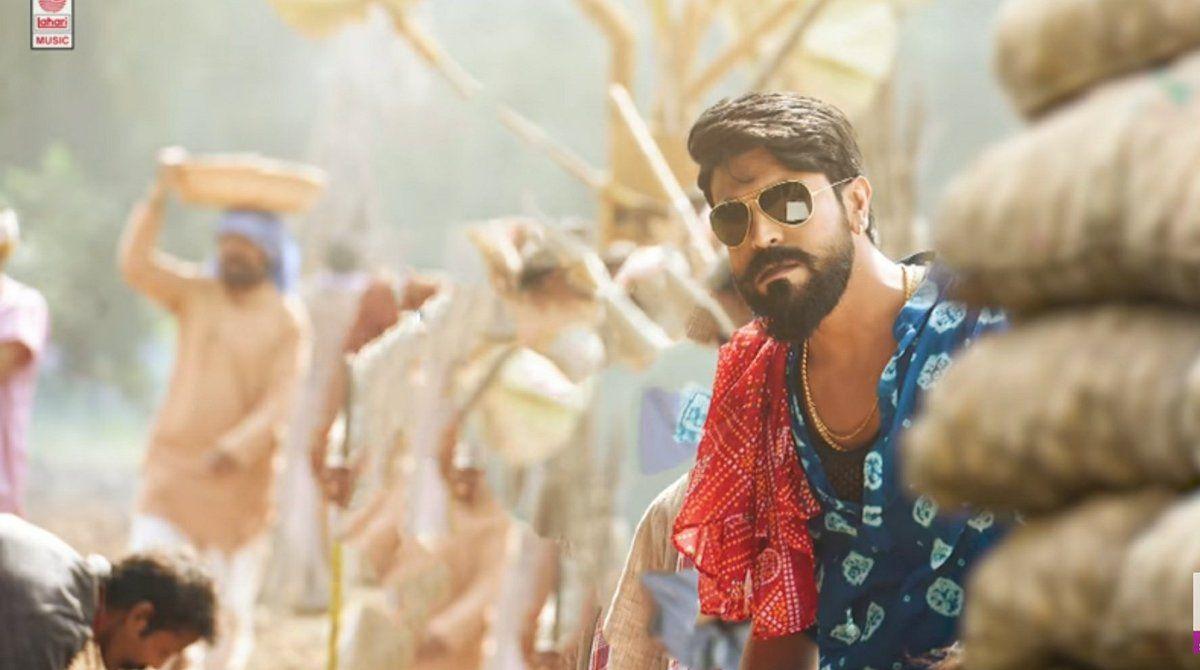 Ram Charan Rangasthalam 1985 Movie New Posters & Working Stills