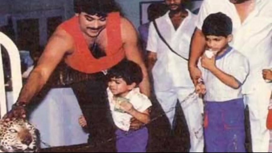 Ram Charan and Allu Arjun Unseen Photos