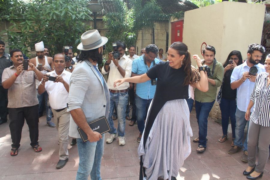 Ranveer Singh & Neha Dhupia to be Spotted Stills