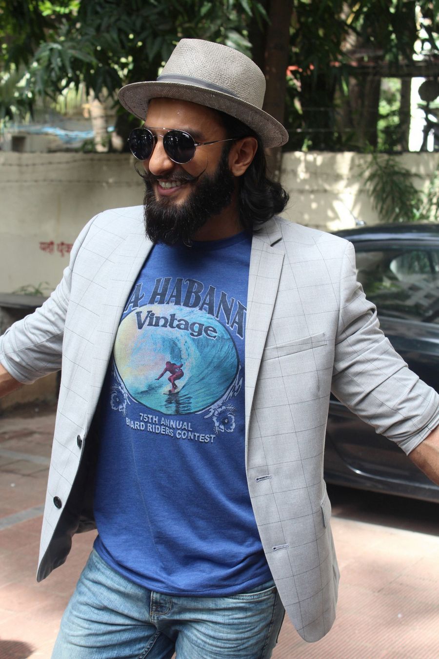 Ranveer Singh & Neha Dhupia to be Spotted Stills