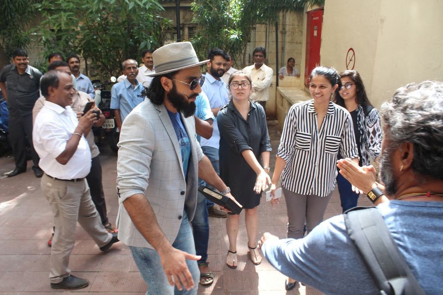 Ranveer Singh & Neha Dhupia to be Spotted Stills