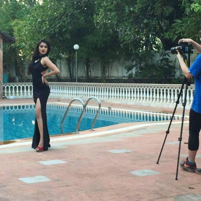 Mesmerizing Malvika's latest clicks from her TV commercials