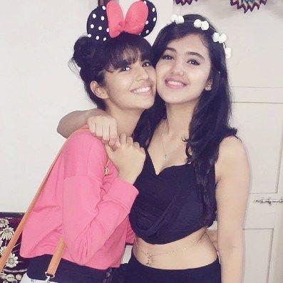 Mesmerizing Malvika's latest clicks from her TV commercials