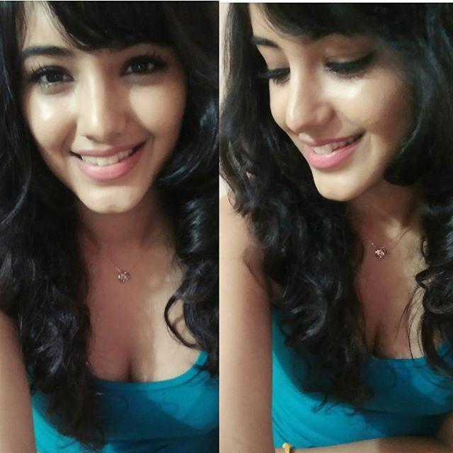 Mesmerizing Malvika's latest clicks from her TV commercials