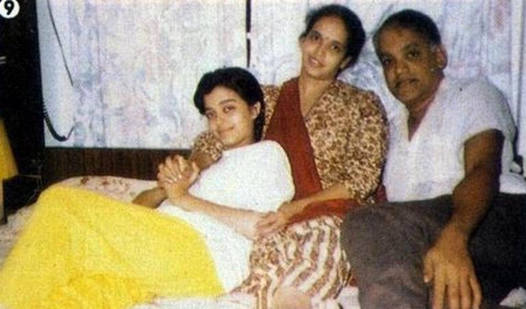 Rare & Unseen Pictures Of Aishwarya Rai You May Have Never Seen