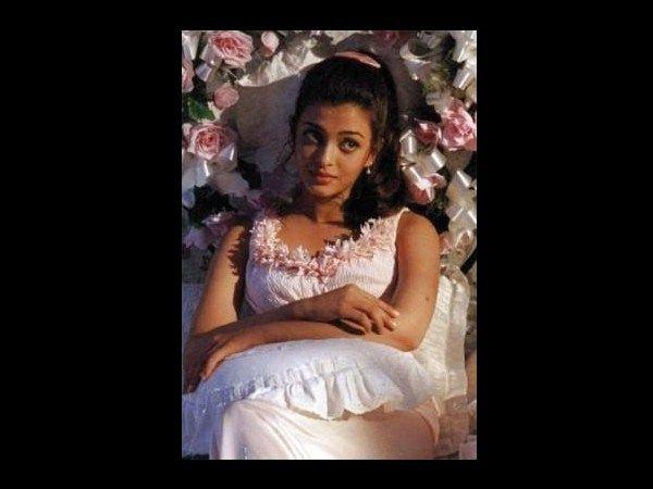 Rare & Unseen Pictures Of Aishwarya Rai You May Have Never Seen