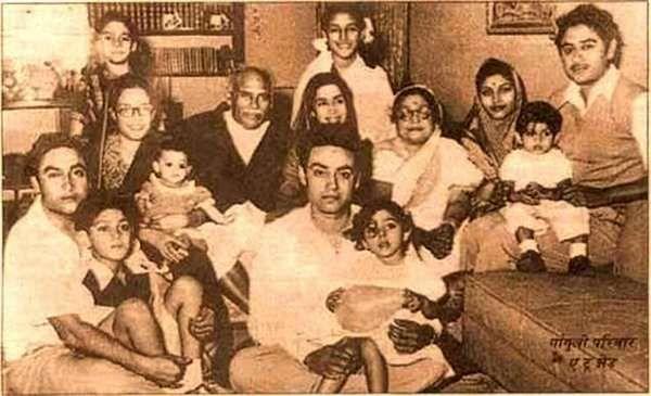 Rare Photos Of Bollywood Actors