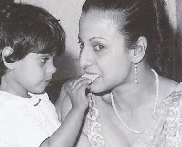 Rare Photos Of Bollywood Actors