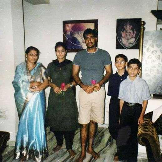 Rare Photos Of Bollywood Actors