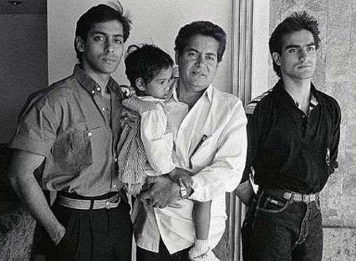 Rare Pictures of Bollywood Stars That Will Leave You Spellbound