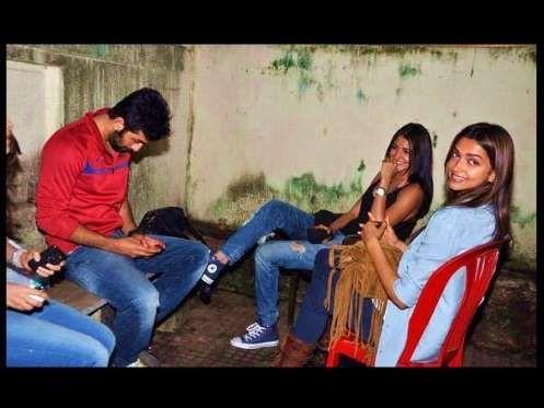 Rare Pictures of Bollywood Stars That Will Leave You Spellbound