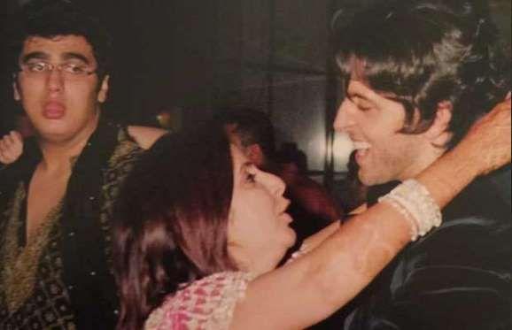 Rare Pictures of Bollywood Stars That Will Leave You Spellbound