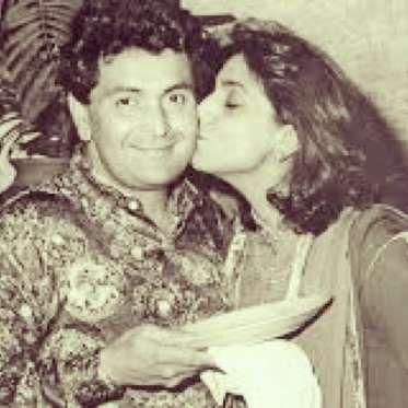 Rare photos of Rishi-Neetu that make us believe in love