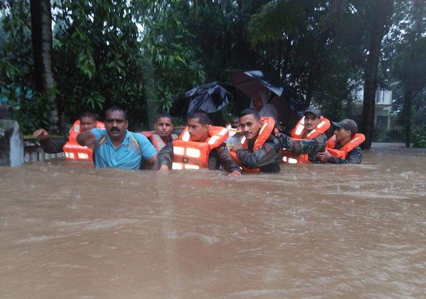 Real Life Heroes doing God's work during Kerala Floods