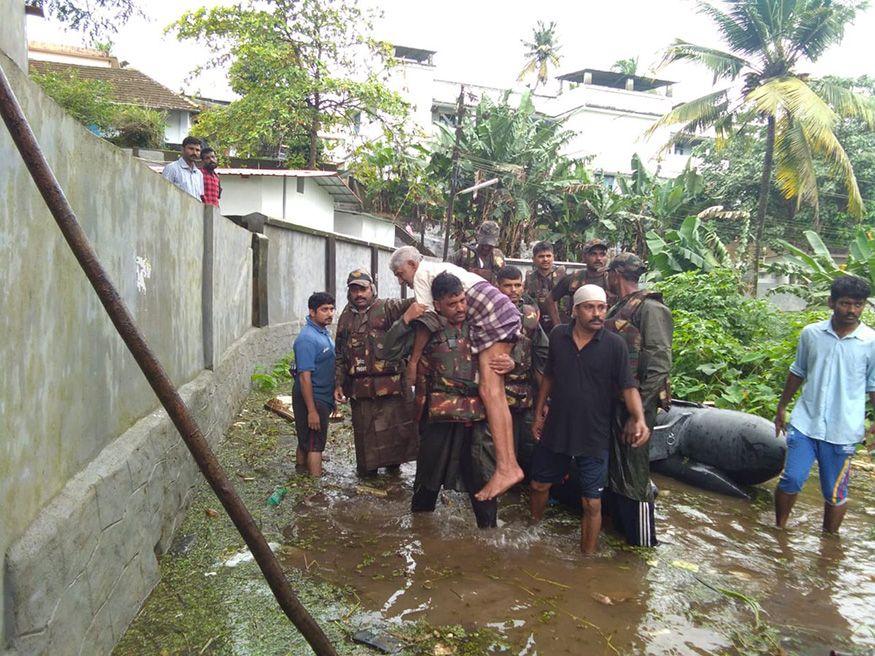 Real Life Heroes doing God's work during Kerala Floods