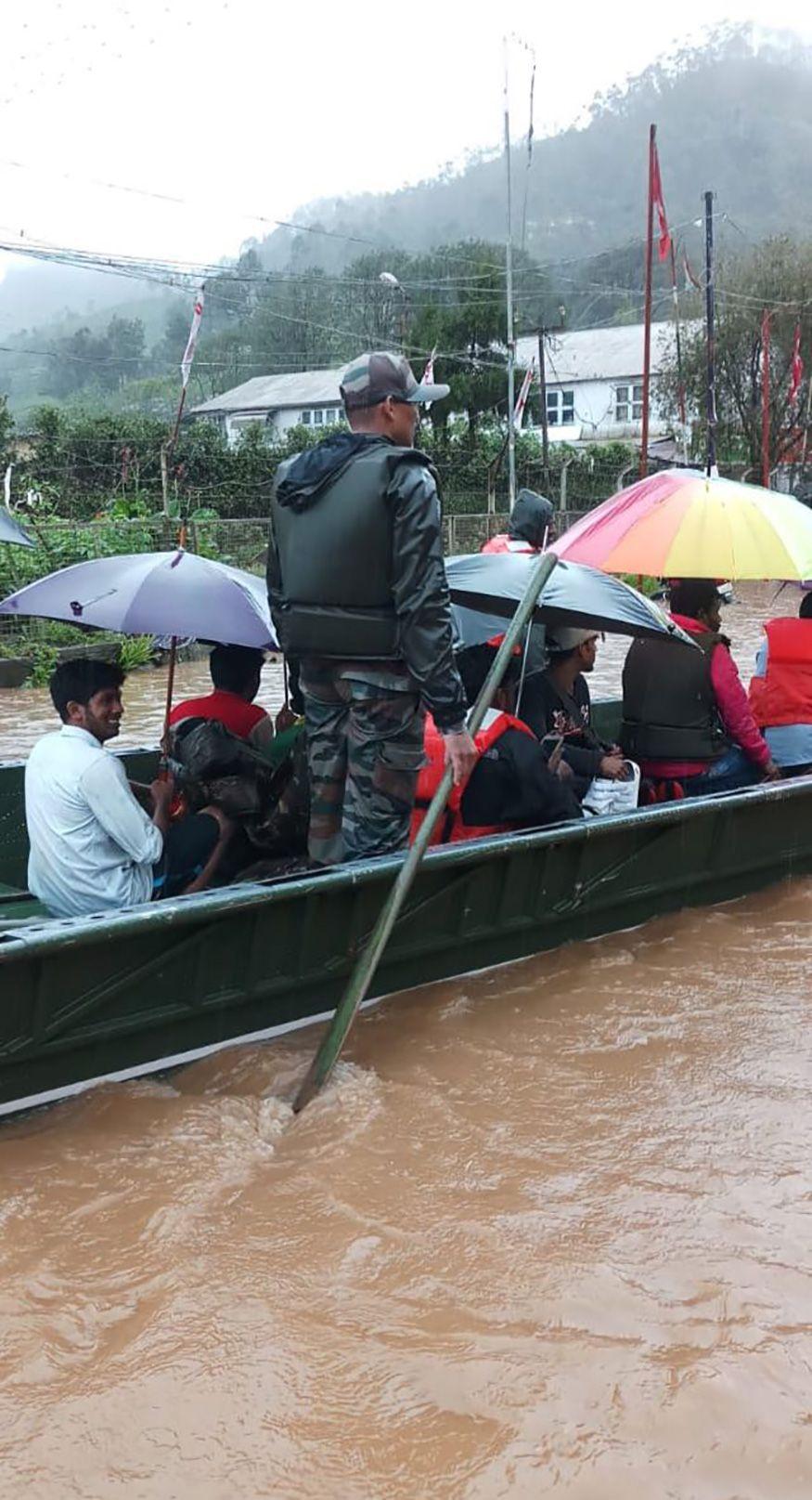 Real Life Heroes doing God's work during Kerala Floods