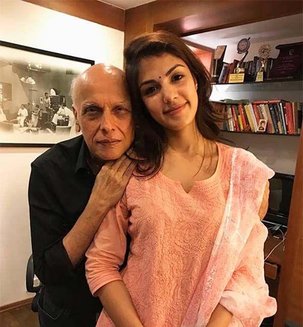 Rhea Chakraborty And Mahesh Bhatt Viral Pictures Photos