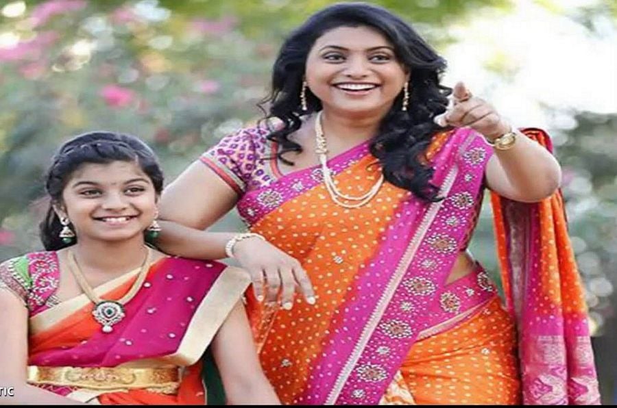 Roja Daughter Anshu Mallika Rare Unseen Photos