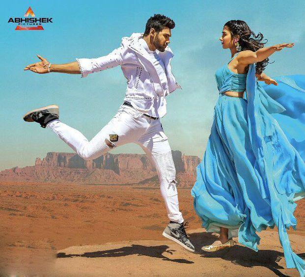 Saakshyam Movie New Released Posters & Stills