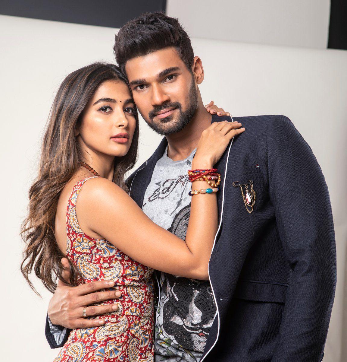 Saakshyam Movie New Released Posters & Stills