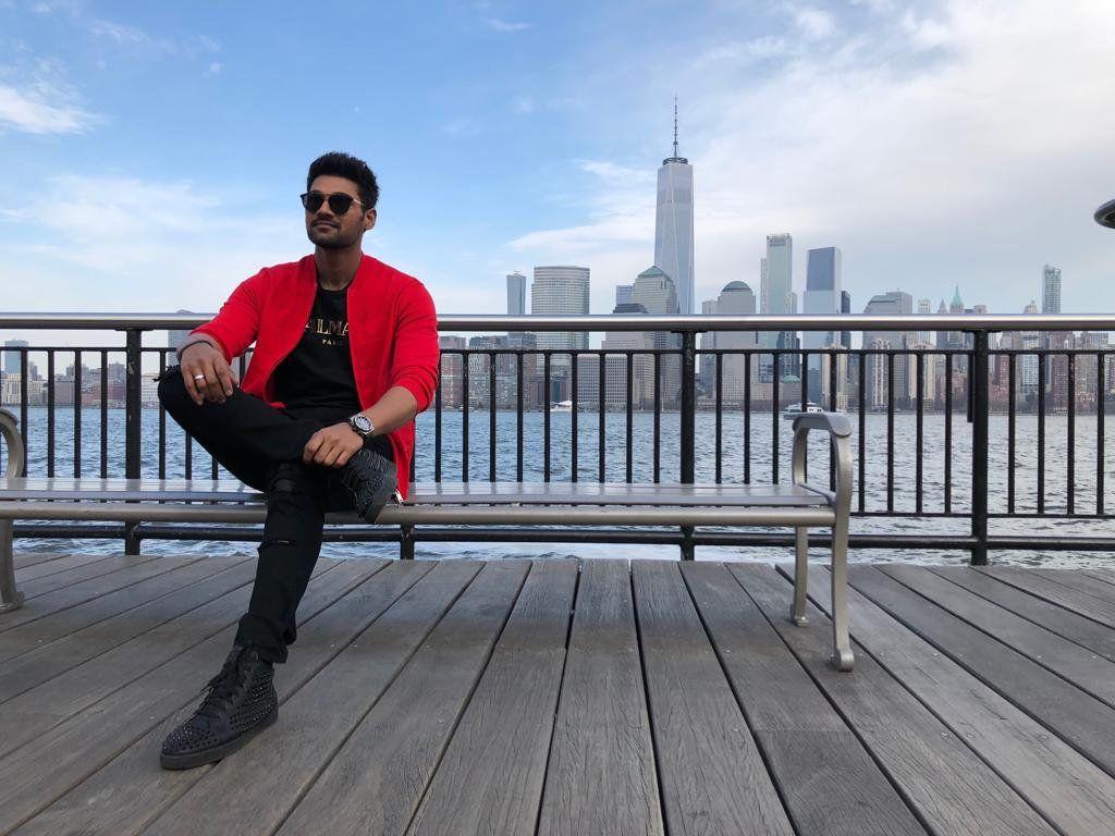 Saakshyam Movie New Released Posters & Stills