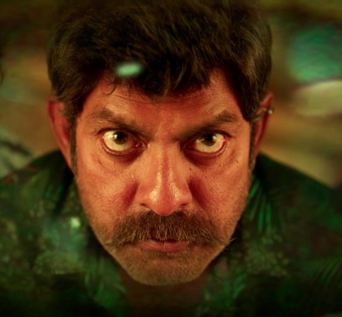 Saakshyam Movie New Released Stills & Wallpapers