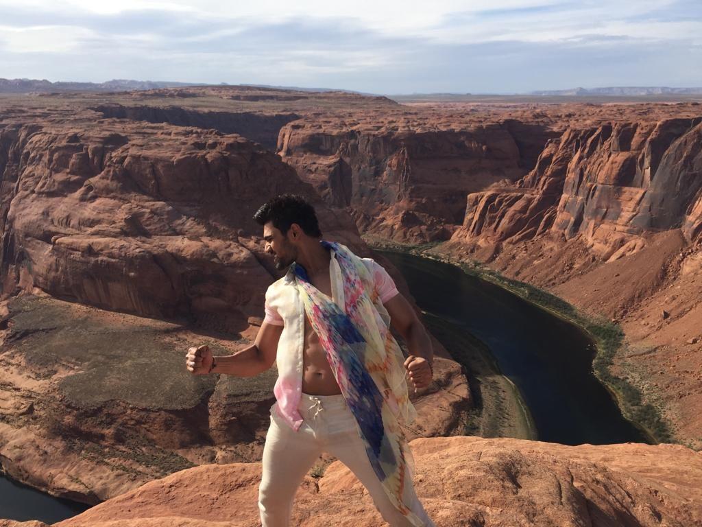 Saakshyam Movie New Released Stills & Wallpapers