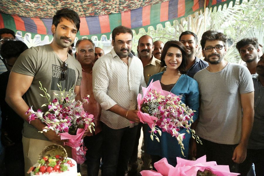 Samantha Celebrates her Birthday on the Sets of U Turn