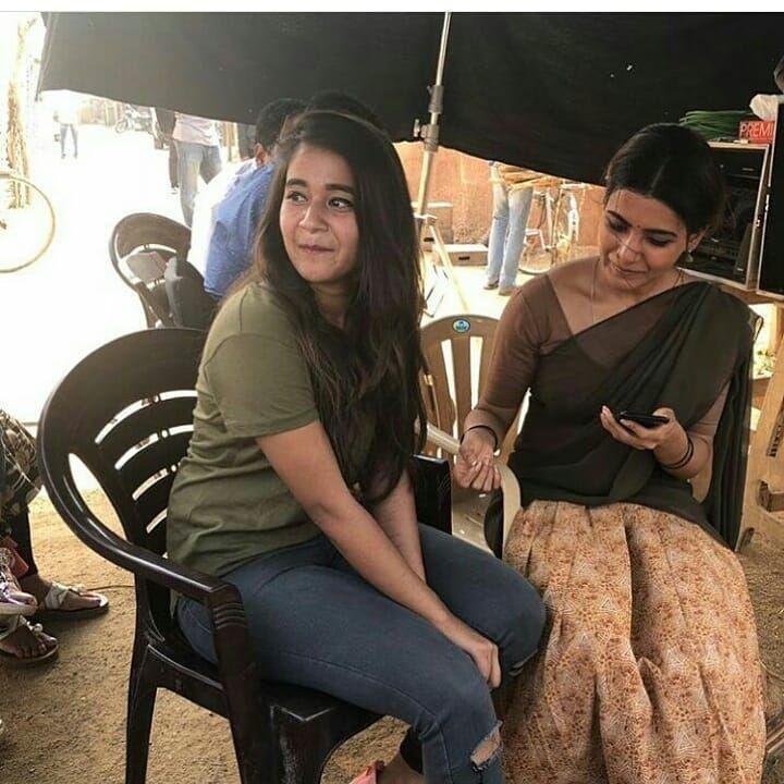 Samantha from the sets of Rangasthalam 1985 Movie