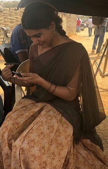 Samantha from the sets of Rangasthalam 1985 Movie