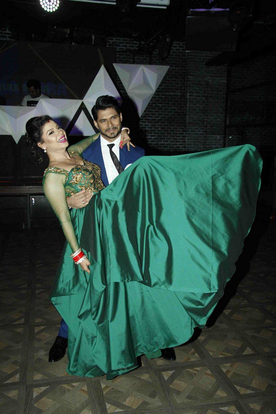 Sambhavna Seth and Avinash Dwivedi Wedding Photos