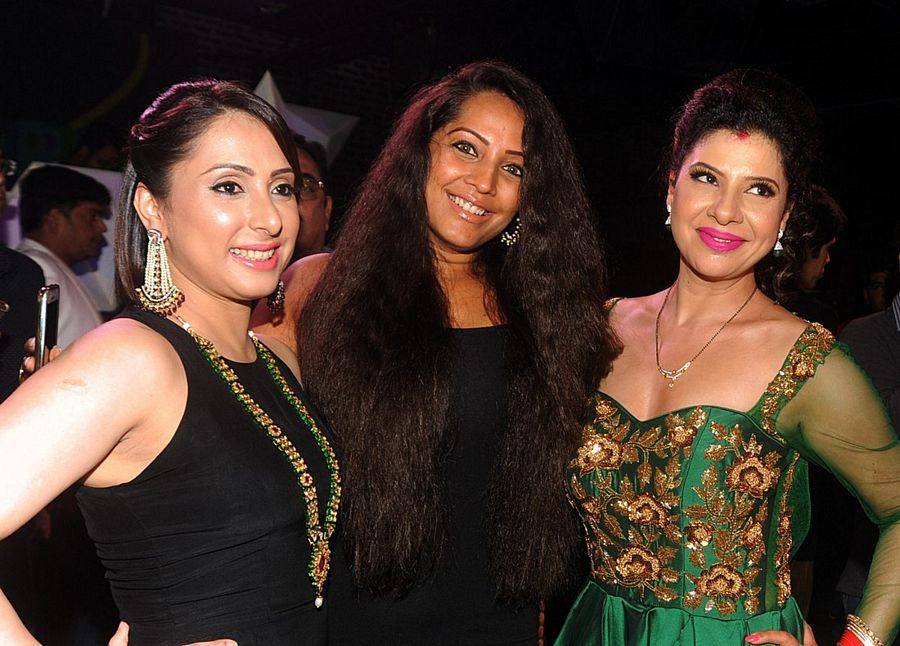 Sambhavna Seth and Avinash Dwivedi Wedding Photos