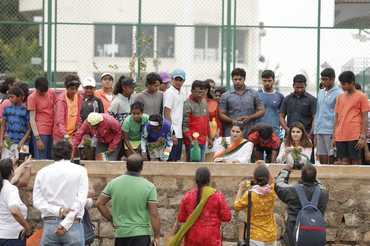 Sania Mirza Celebrates Independence Day Photos