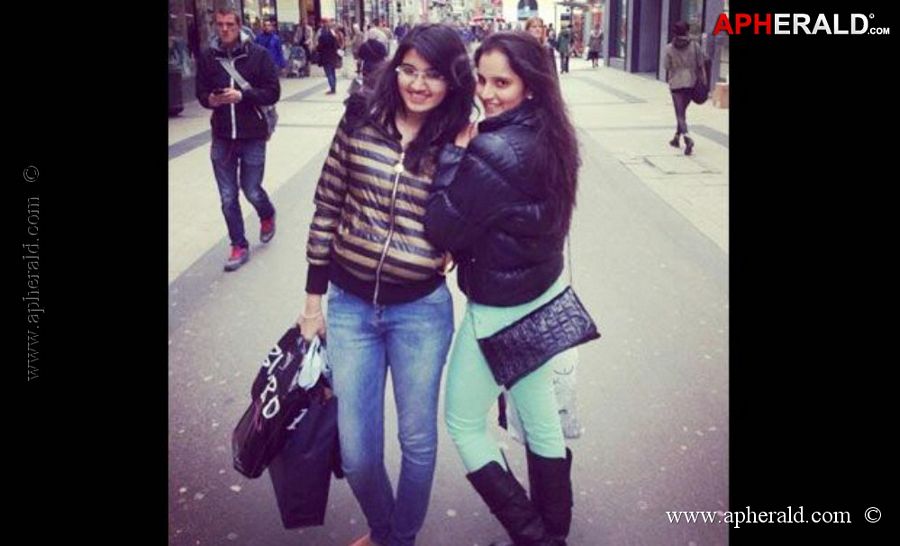 Sania Mirza Rare Photos