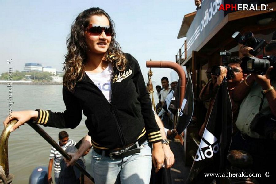 Sania Mirza Rare Photos