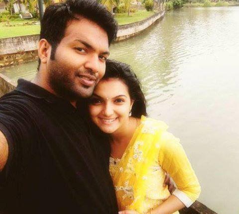 Saranya Mohan Rare & Unseen Photos with Family