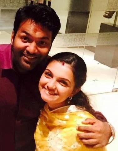 Saranya Mohan Rare & Unseen Photos with Family