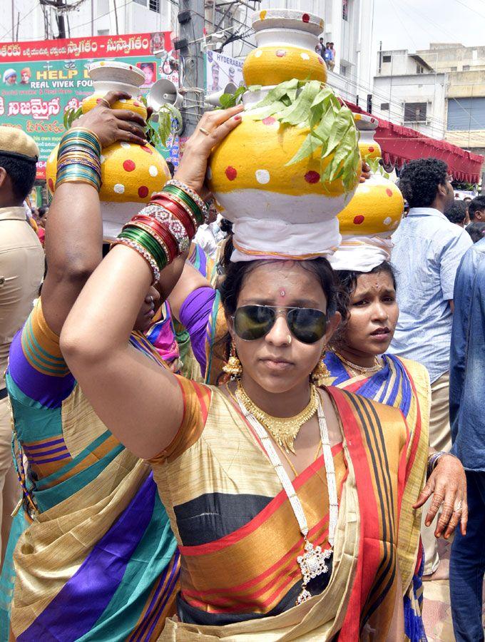 Secunderabad Ujjaini Mahankali Bonalu Celebration Photos