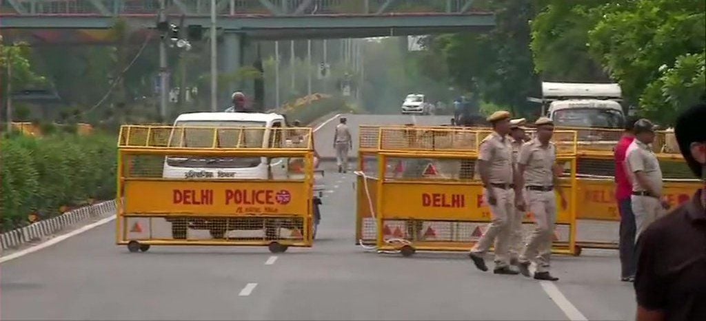 Security Tightened in BJP HQ in Delhi after they lead by 295 Seats