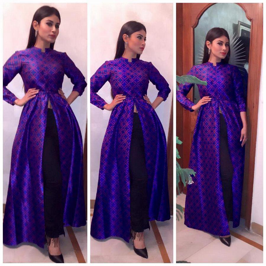 Serial Actress Mouni Roy Unseen Hot Photos GOES Viral