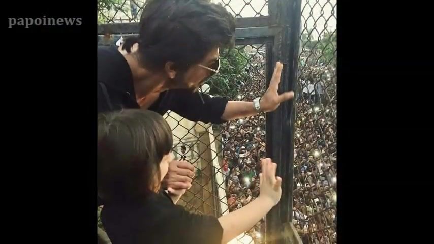 Shah Rukh Khan Little Son AbRam Kha Photos
