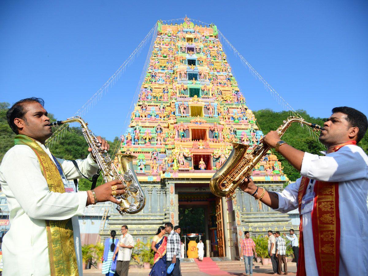 Sharad Navaratri 2017: Lalitha Tripura Sundari at Indrakiladri Temple