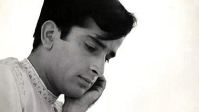 Shashi Kapoor Passes Away: These Unseen Pictures Of The Legendary Actor