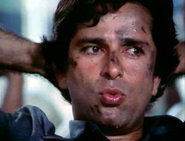 Shashi Kapoor Passes Away: These Unseen Pictures Of The Legendary Actor