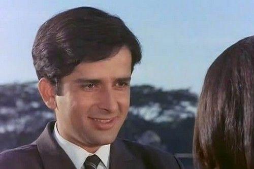 Shashi Kapoor Passes Away: These Unseen Pictures Of The Legendary Actor