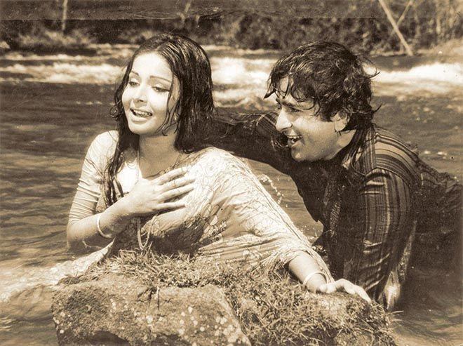 Shashi Kapoor Passes Away: These Unseen Pictures Of The Legendary Actor