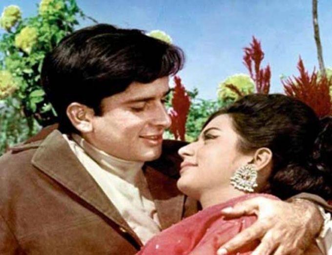 Shashi Kapoor Passes Away: These Unseen Pictures Of The Legendary Actor