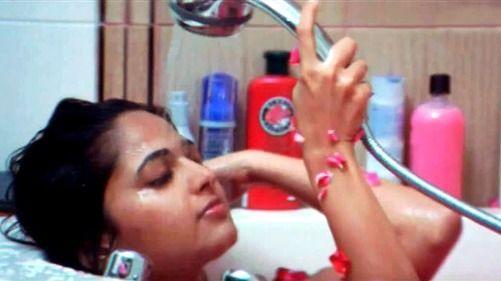 Shocking Extramarital Affairs Of Bollywood Photos