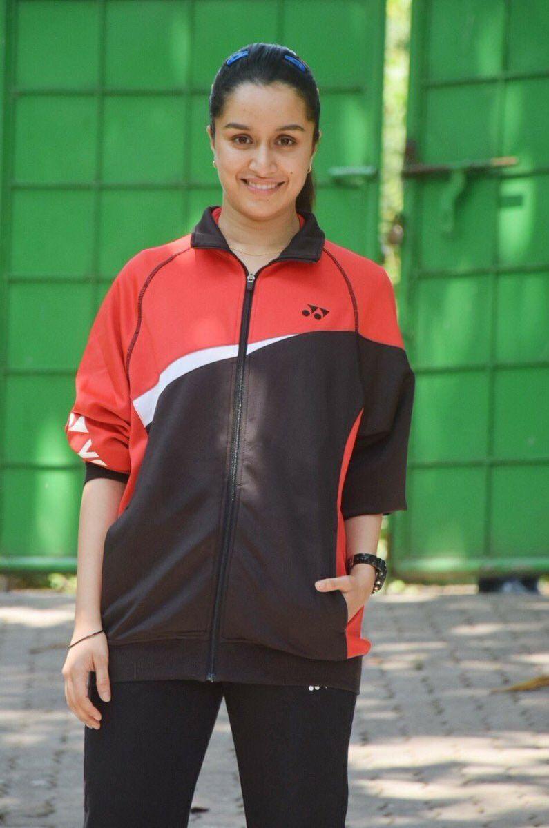 Shraddha Kapoor looks enigmatic in the first look of the Saina Nehwal Biopic